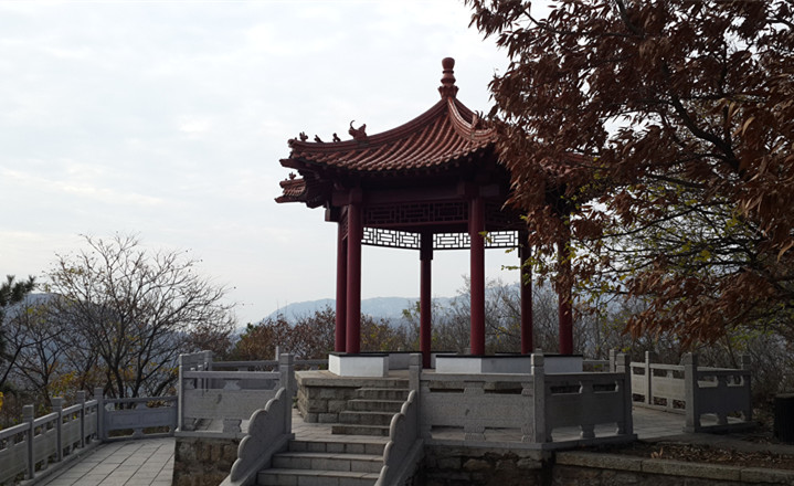 連云港孔望山旅游景區(qū)離連云港連島景區(qū)和海上云臺(tái)山景區(qū)有多遠(yuǎn)？怎么走？